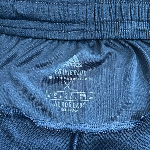 adidas 3-Stripes Primeblue Mens Shorts Size XL Navy Blue &
White - Picture 4 of 11